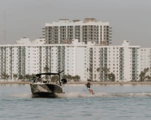 Miami Private Waterskiing Lessons, Biscayne Bay - 1 Hour