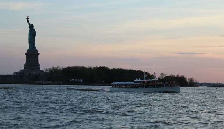 Statue of Liberty & NYC Skyline Saturday Sunset Cruise - 1.5 Hours