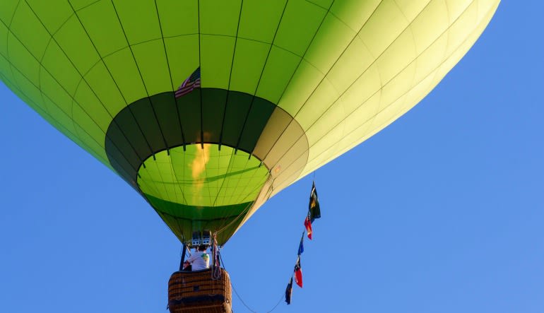 description of hot air balloon flight