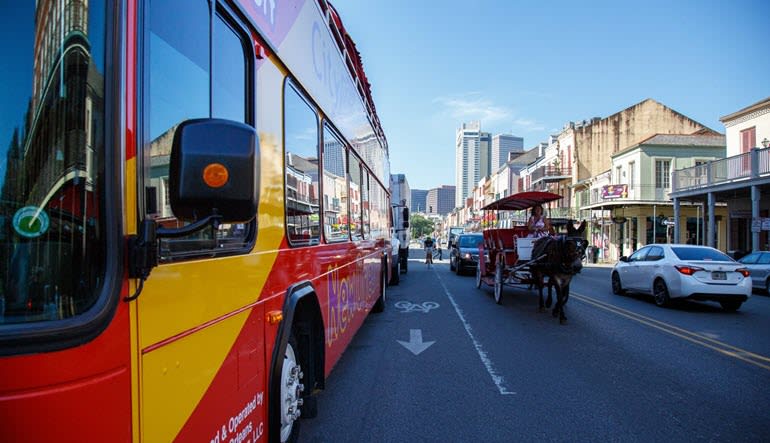 orleans tours bus