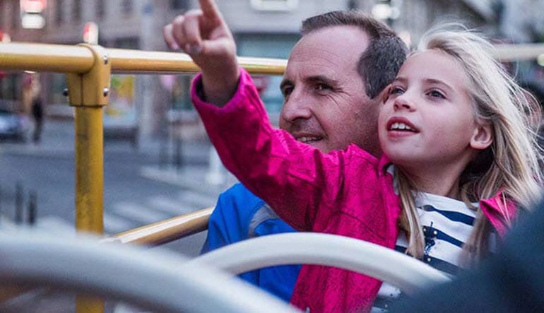 Bus Tour Washington DC Little Girl Points