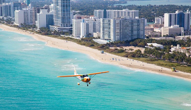 Scenic Flight Miami Shoreline - 30 Minute Flight