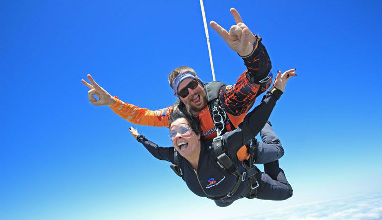 Skydiving Houston, Rosharon - 14,000ft Weekday Jump