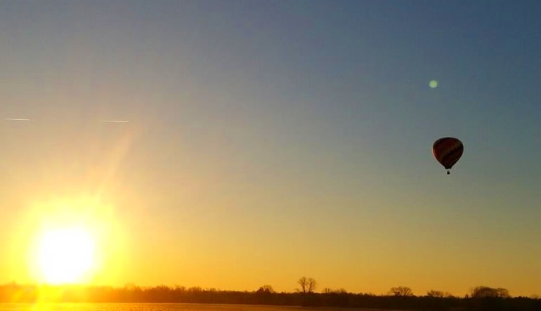 Hot Air Balloon Ride Baltimore - 1 Hour Flight Sunrise