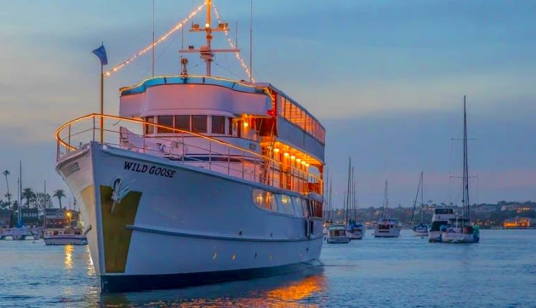 sunset dinner cruise newport beach