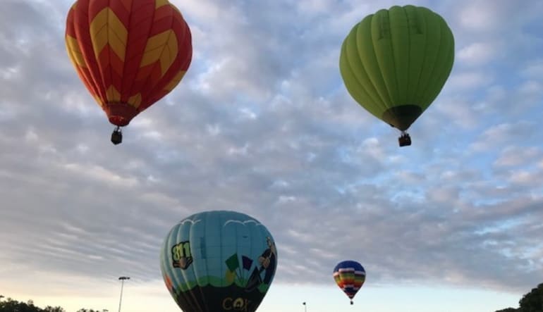 hot air balloon sunset rides