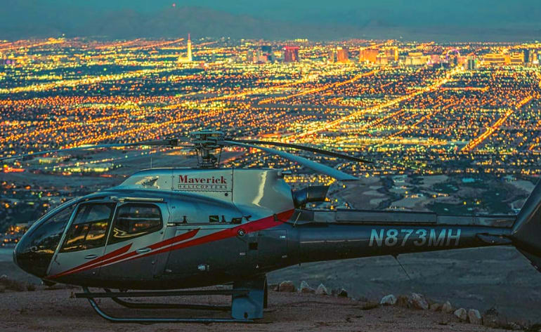 Helicopter Tour Sunset Red Rocks Landing and Vegas Strip - 60 Mins