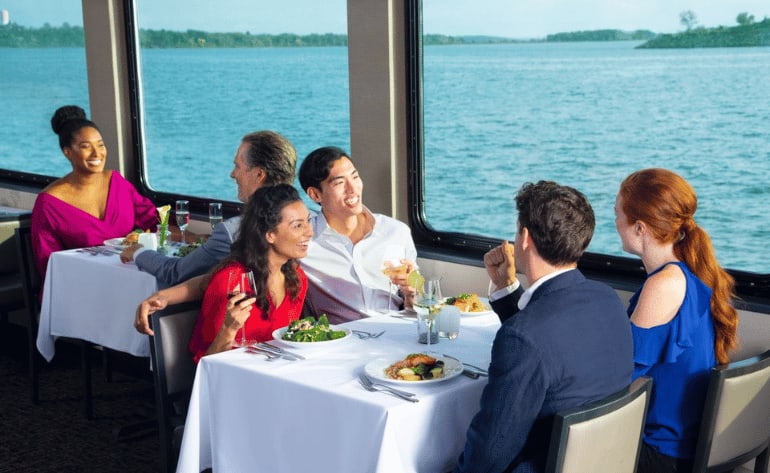 New York Signature Dinner Cruise