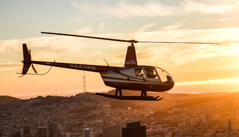 San Francisco Private Helicopter Tour - 25 to 30 Minutes (FISHERMANS WHARF SHUTTLE SERVICE INCLUDED!)