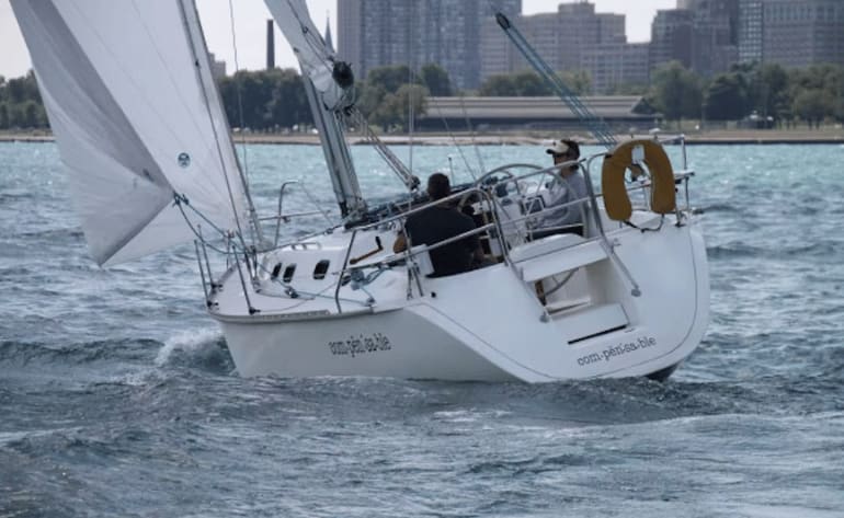 Private Morning Sailing on Lake Michigan, Chicago - 2 Hours (up to 6 People!)