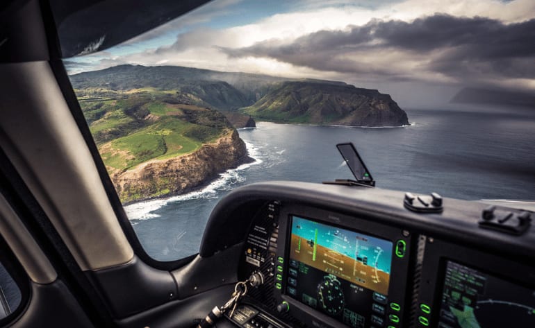 Discovery Flight Lesson Maui, Big Island Volcano Driver View