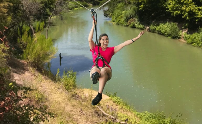 Beginner Zipline and Aerial Course Adventure, Arlington - 1 Hour