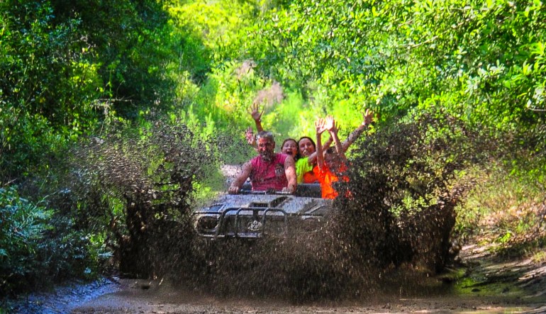 Argo ATV Drive Orlando Muddy
