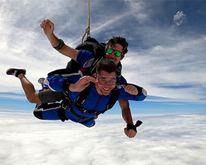 Tandem Skydive 15,000ft, Weekday - Sydney