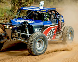 v8 off road buggy