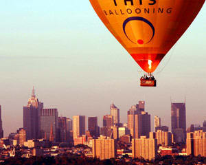 hot air balloon ride melbourne