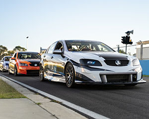 Perth's V8 Driving Experience  V8 Hotlaps On Steroids - Drift School WA