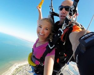 15,000ft Tandem Skydive Over Semaphore Beach