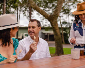 Splitters Farm Guided Farm Tour - Bundaberg