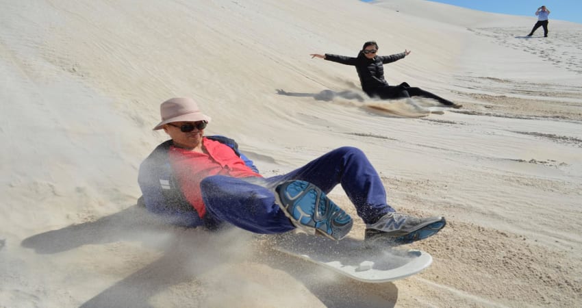 4WD and Sandboarding Adventure, 45 Minutes - Lancelin Dunes, Perth