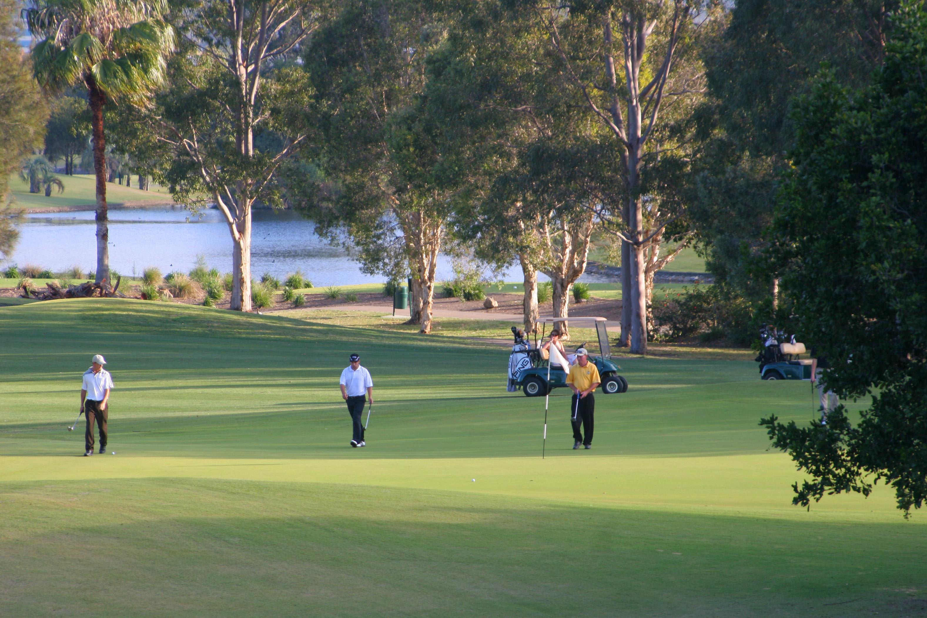 Golf Round and Cart Hire, Gold Coast