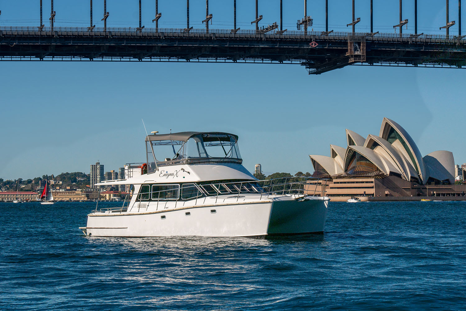 sydney harbour lunch cruise with drinks 2.5 hours