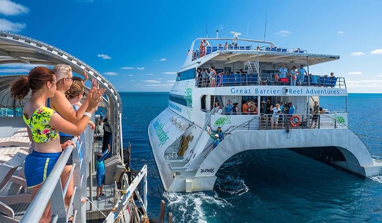 Overnight Great Barrier Reef Stay with Cruise & Snorkelling - Airlie Beach