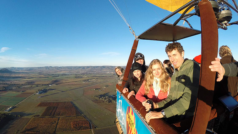 Sunrise Hot Air Balloon with Breakfast, 1 Hour - Weekend - Mudgee