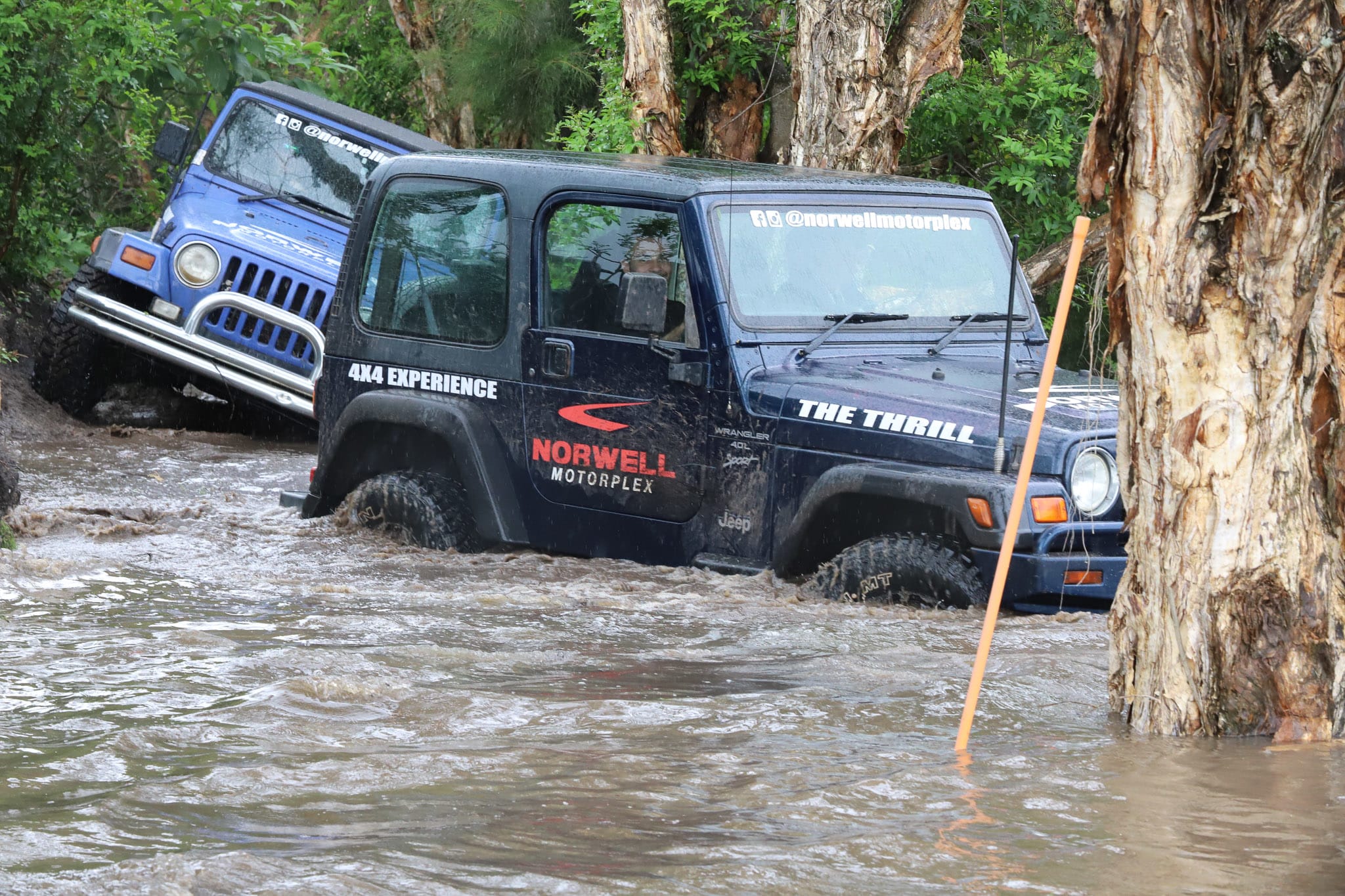 jeep 4x4 off road