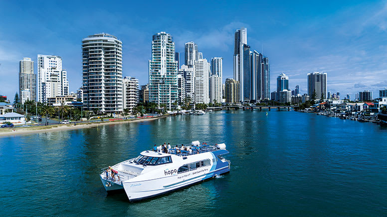 The Vibrant Surfers Paradise - Hopo