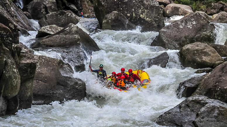 White Water Rafting, Grade 5 - Wairoa River, New Zealand - Adrenaline