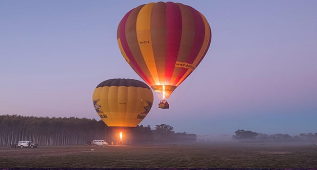 Hot Air Balloon Flight at Sunrise with Breakfast, King Valley