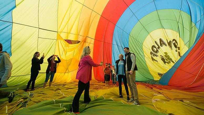 Sunrise Hot Air Balloon Flight & Breakfast at The Farm, Weekday Flexi - Byron Bay