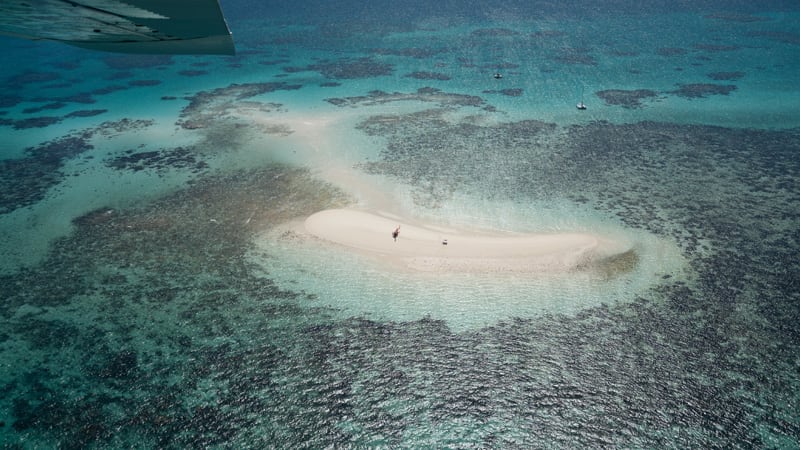 Hopper Scenic Flight, 40 Minutes - Great Barrier Reef, Cairns