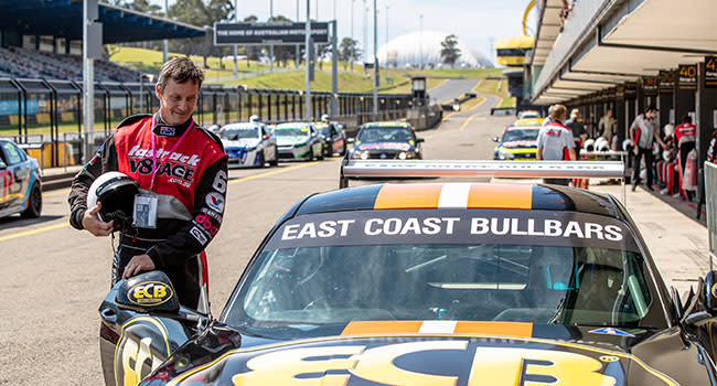 V8 Race Car Laps, Eastern Creek