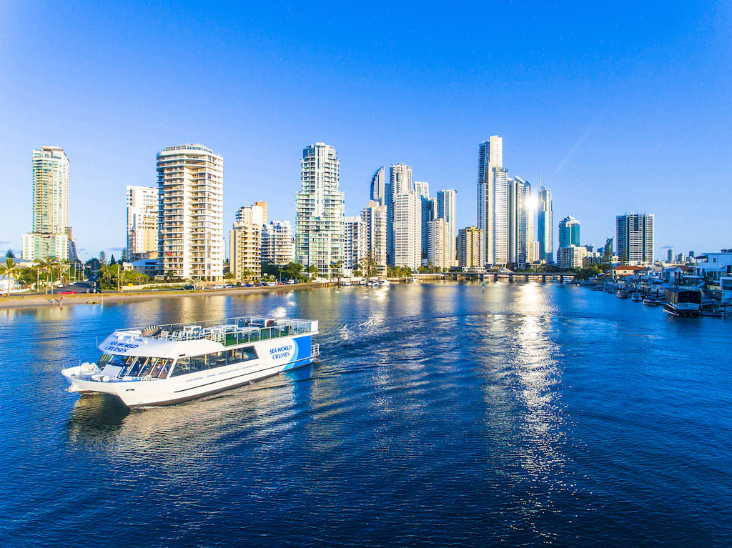 surfers paradise buffet cruise