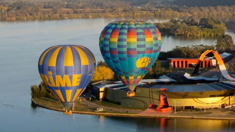 Hot Air Balloon Flight, Weekend - Canberra