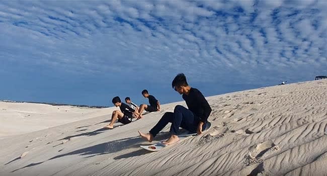 Sandboarding