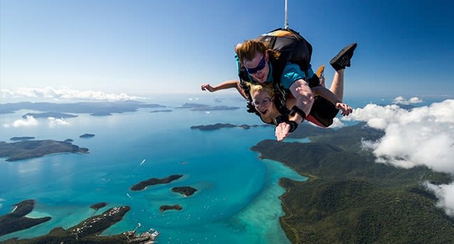 Skydiving Skydiving