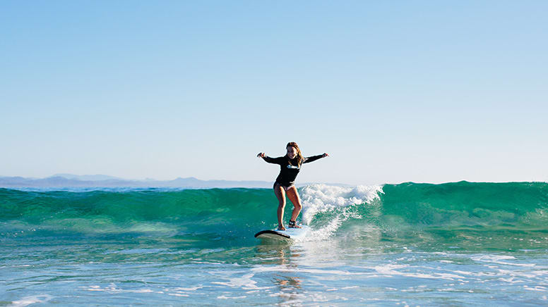 Surfing Lesson, Half Day - Byron Bay