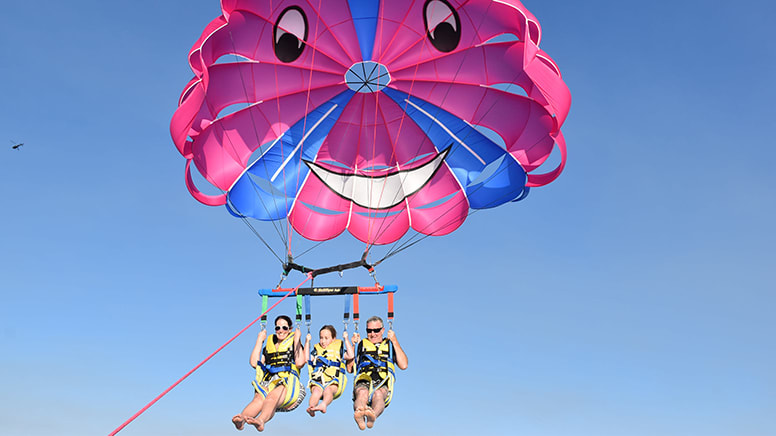 Gold Coast Parasail - Triple