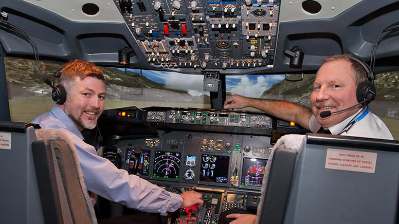 Boeing 737 Flight Simulator, Sydney - 1 Hour Shared Flight For Up To 3!