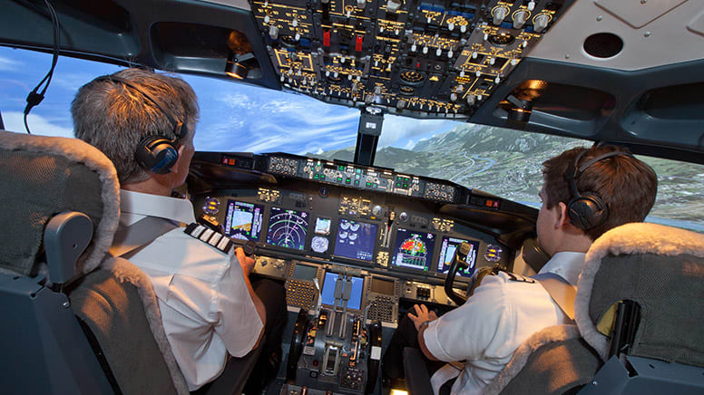 Boeing 737 Flight Simulator, Sydney - 1 Hour Shared Flight For Up To 3!