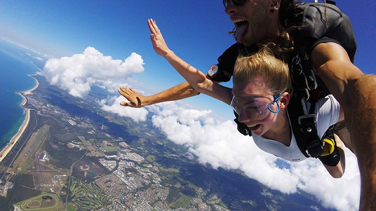 Skydiving Coffs Harbour - Tandem Skydive 8,000ft