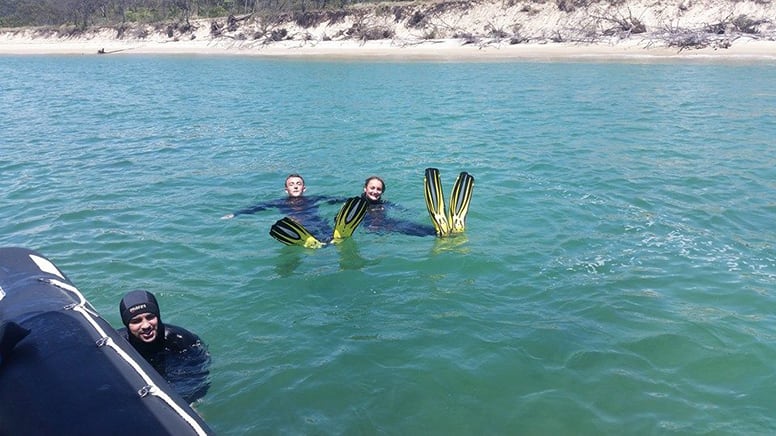 Snorkel Tour Of Wave Break Island - Gold Coast