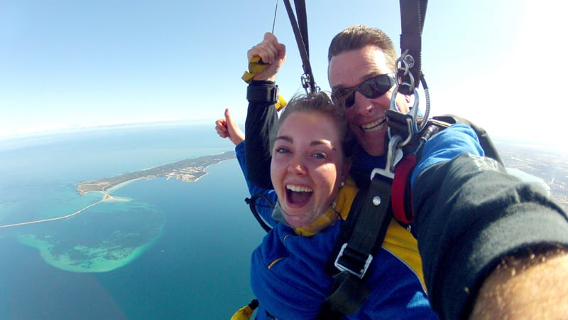 SPECIAL OFFER - Skydiving Over Rockingham Beach, Perth - Weekday Skydive Up To 15,000ft