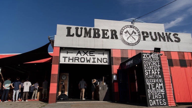 Axe Throwing Experience, 1.5 Hours - Melbourne