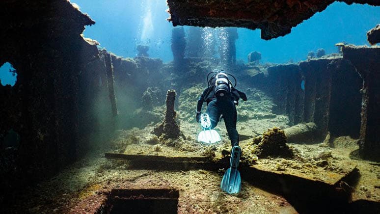 MV Lena Dive Wreck Experience, 5 Hours - Bunbury