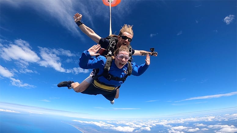 Tandem Skydive up to 14,000ft, Weekend - Caloundra, Sunshine Coast