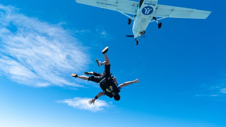 Skydiving Mission Beach (near Cairns) - Tandem Skydive Up To 7,500ft